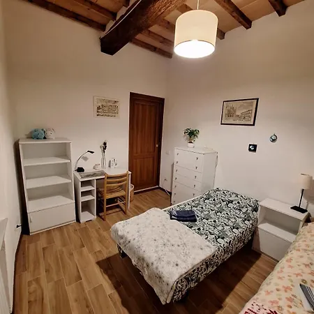 Homestay Da Sara&bianca In Centro A Siena